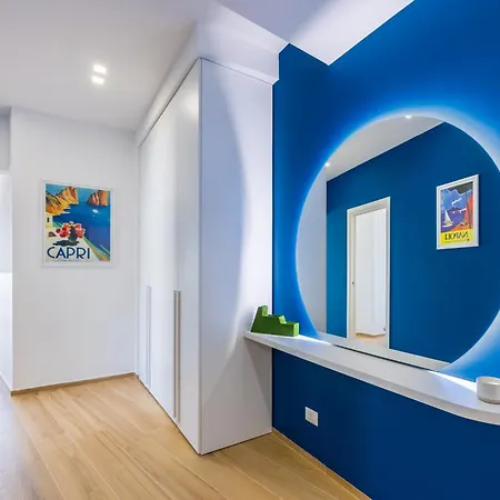 At Twenty-one New - Exclusive Panoramic Views! Apartment Naples